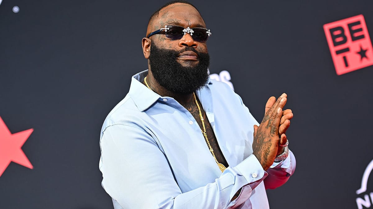 Rick Ross explica reações diferentes em tretas com Drake e The Game
