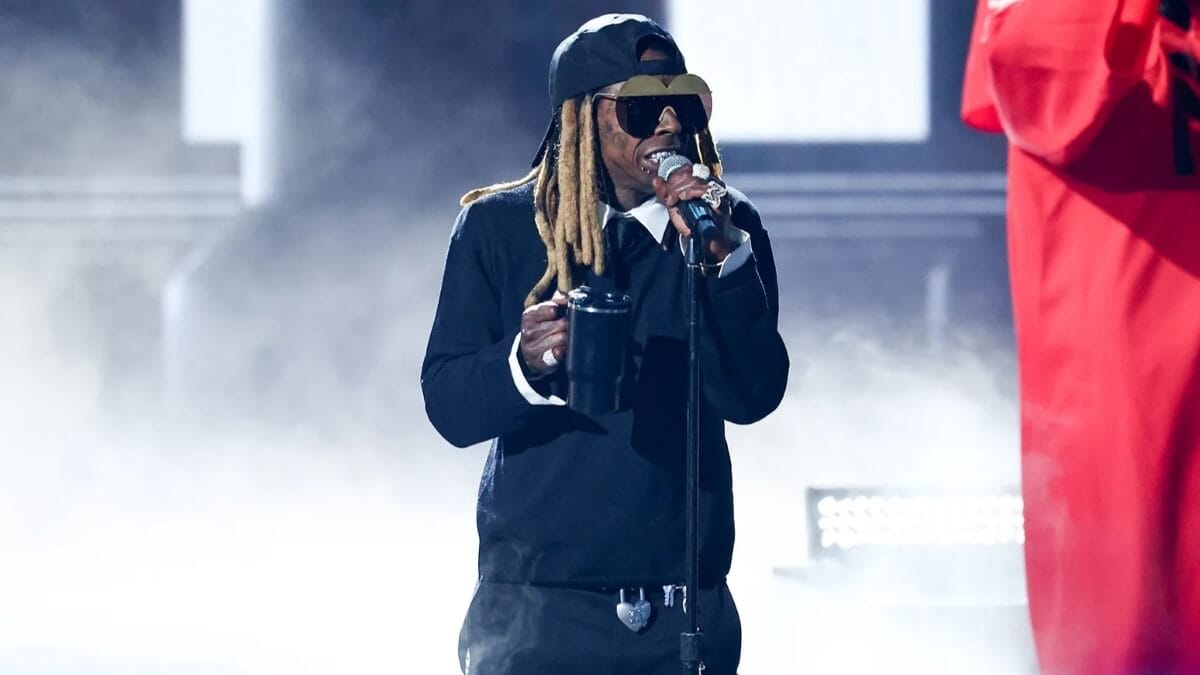 Lil Wayne conquista o segundo lugar na Billboard 200 com 'Tha Carter VI'