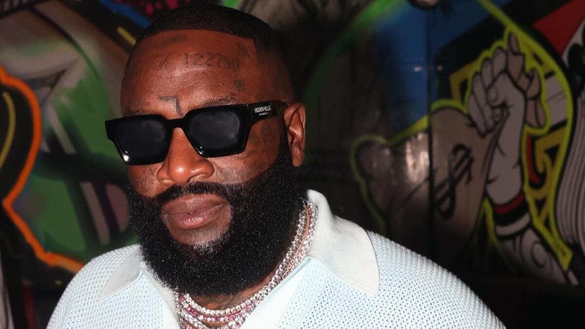 Rick Ross é homenageado com rua que leva seu nome em sua cidade natal