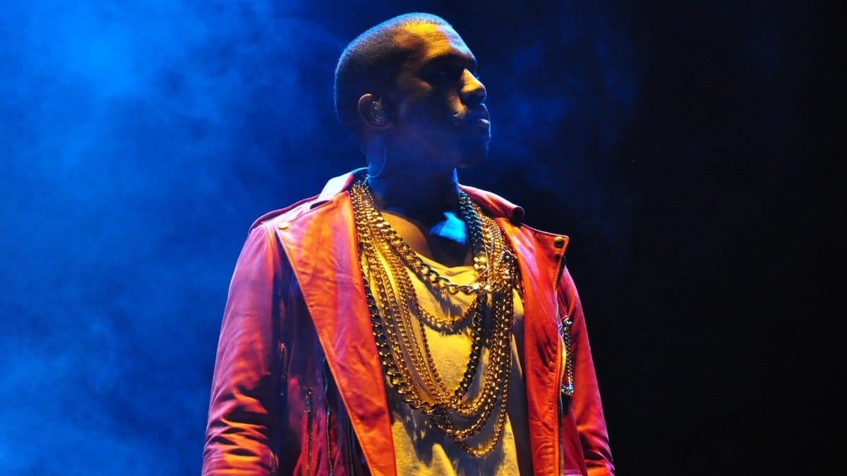 Kanye West tem visto cancelado na Austrália por causa da música 'Heil Hitler'