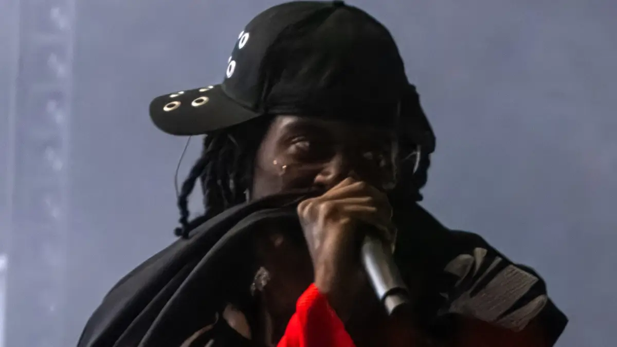 Playboi Carti é acusado de agressão a motorista de limusine Playboi Carti é acusado de agressão a motorista de limusine
