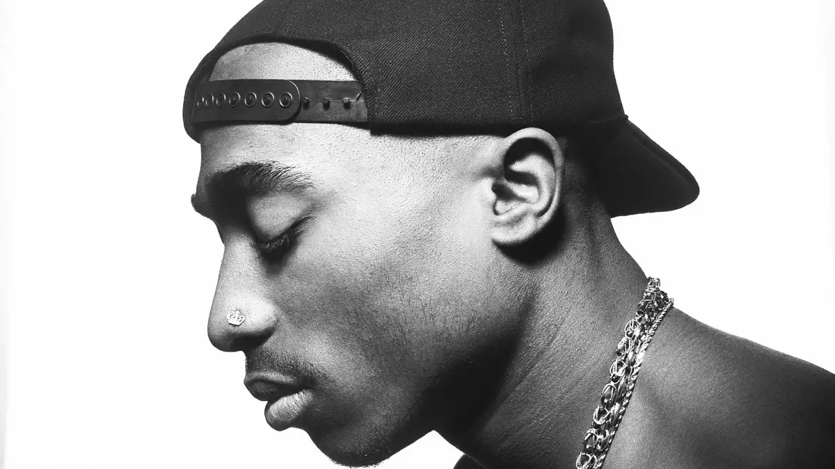 Família de Tupac Shakur entra com nova ação judicial pela morte do rapper Família de Tupac Shakur entra com nova ação judicial pela morte do rapper