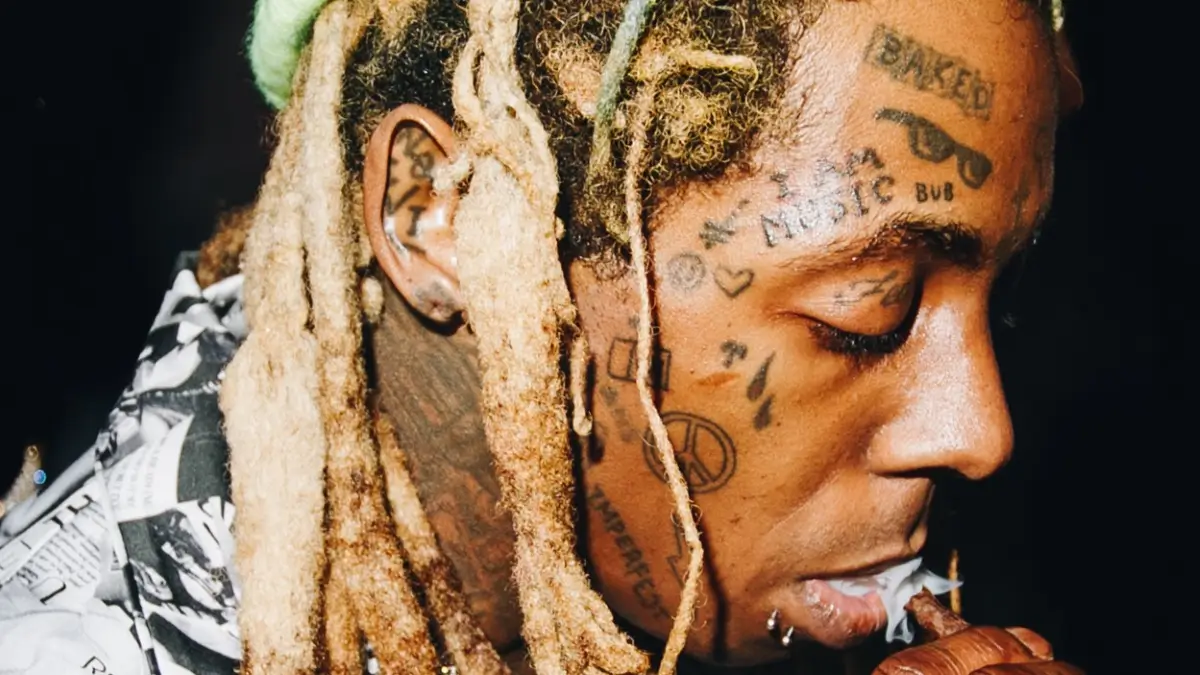 Lil Wayne reage incrédulo após ser anunciado para a Calçada da Fama de Hollywood Lil Wayne reage incrédulo após ser anunciado para a Calçada da Fama de Hollywood